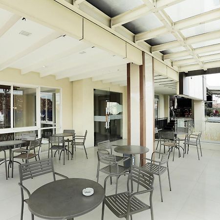 D'Kalpa Hotel Demangan 요그야카르타 외부 사진