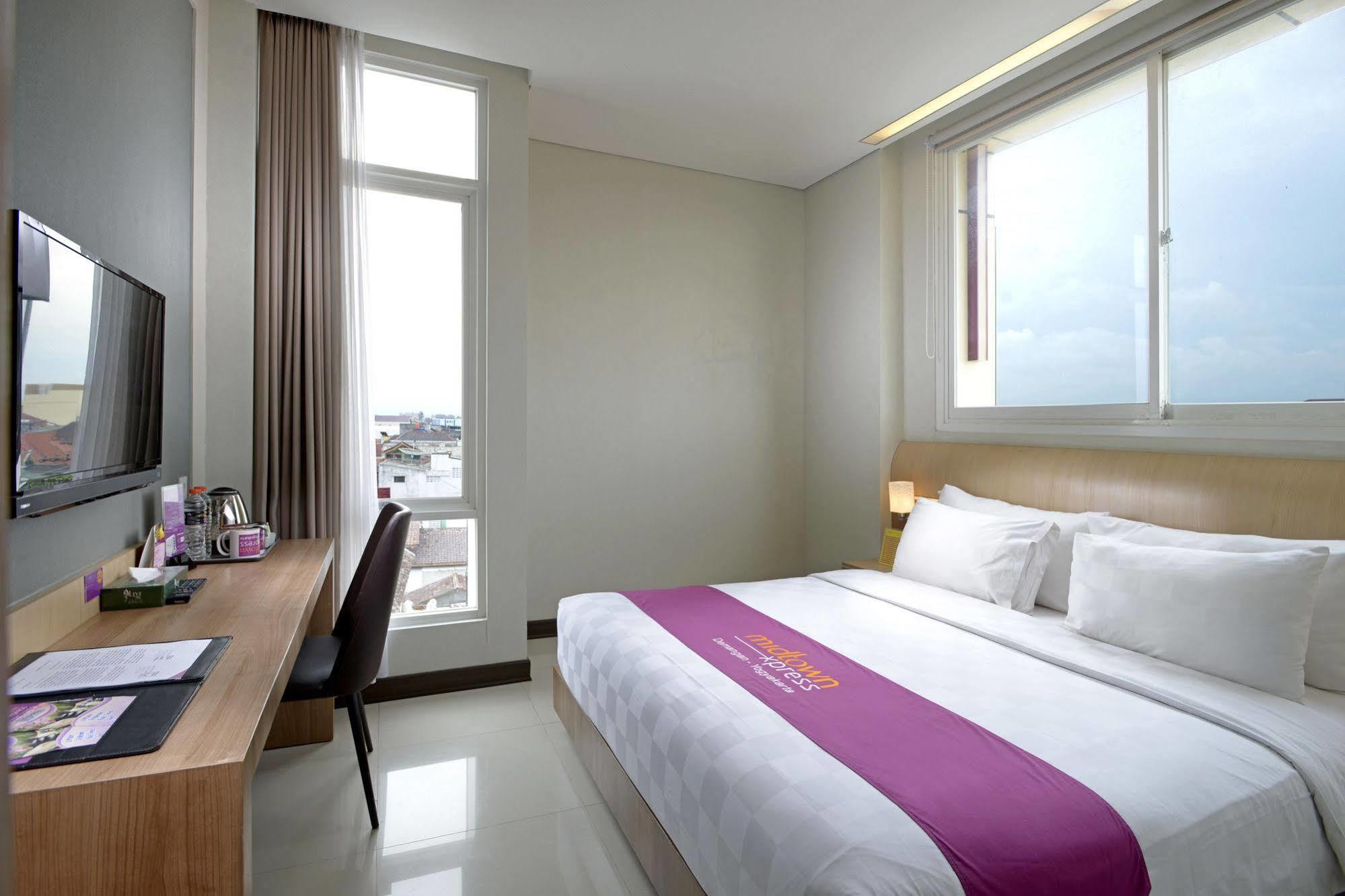 D'Kalpa Hotel Demangan 요그야카르타 외부 사진