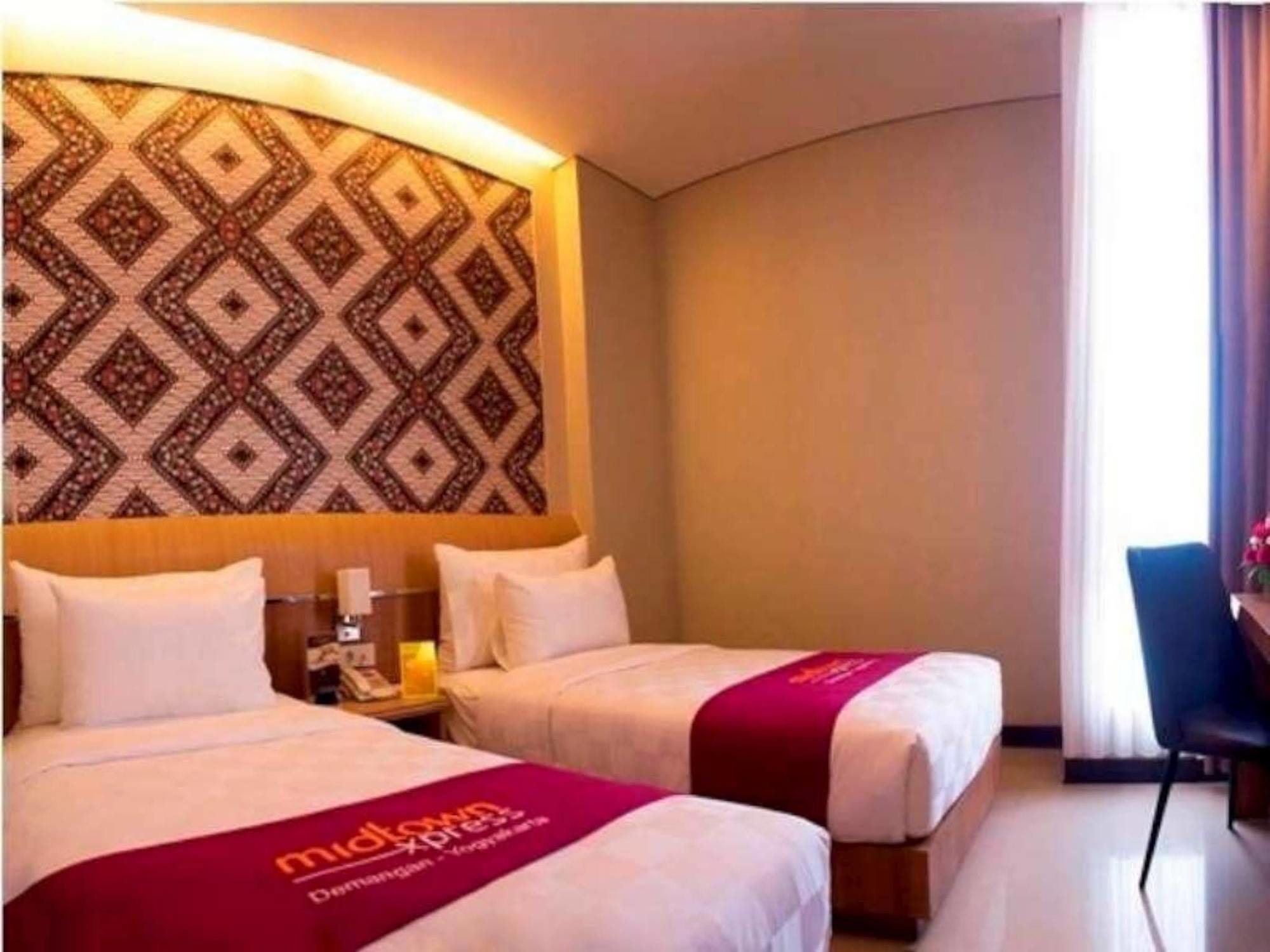 D'Kalpa Hotel Demangan 요그야카르타 외부 사진